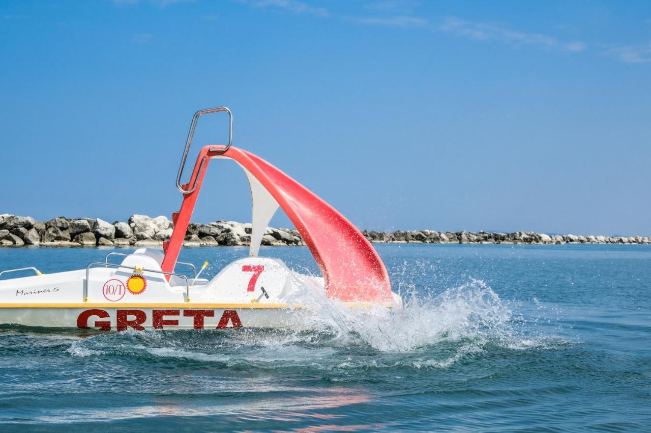 Hotel Thea Bellaria – Igea Marina Kültér fotó