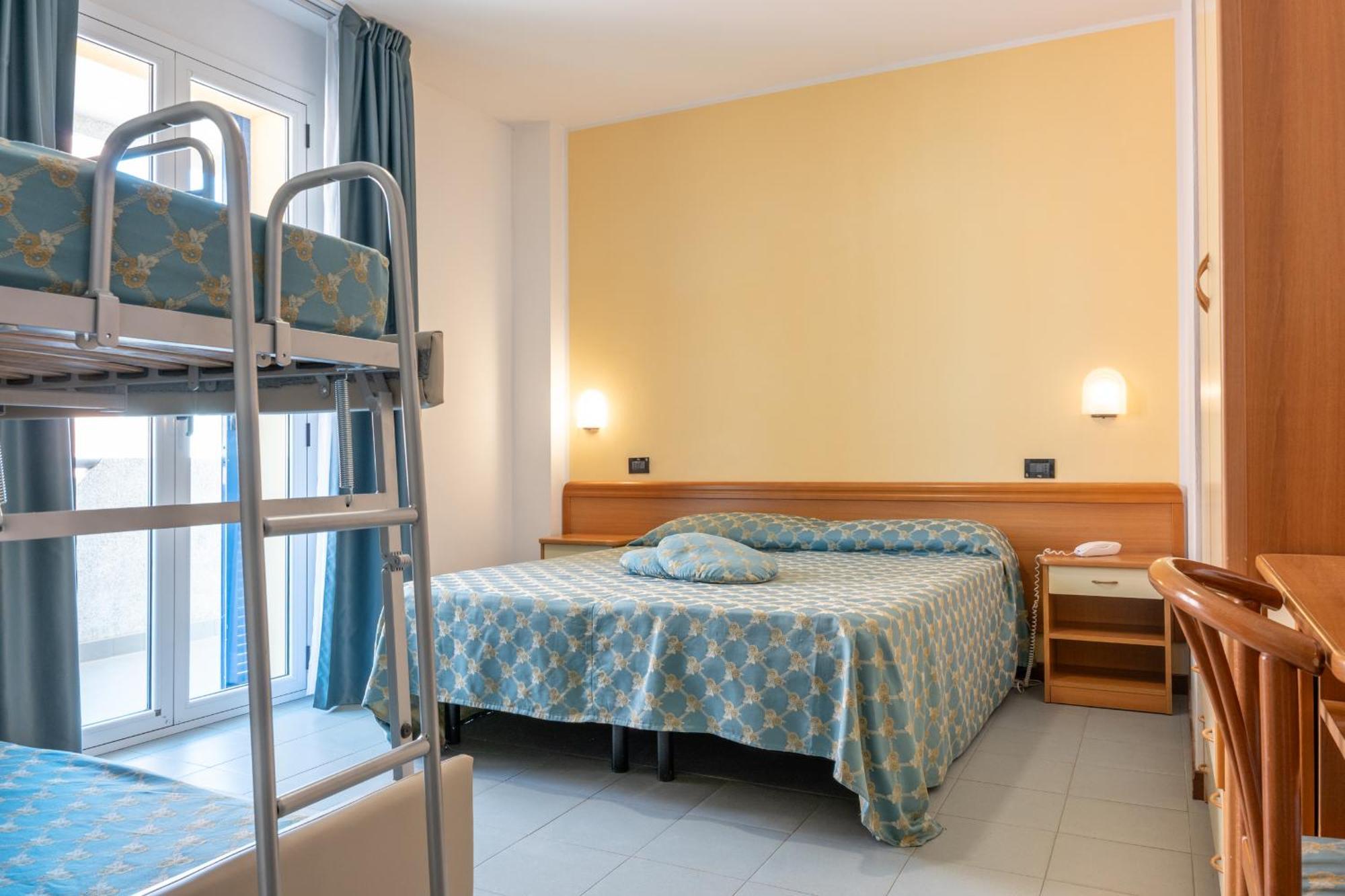 Hotel Thea Bellaria – Igea Marina Kültér fotó