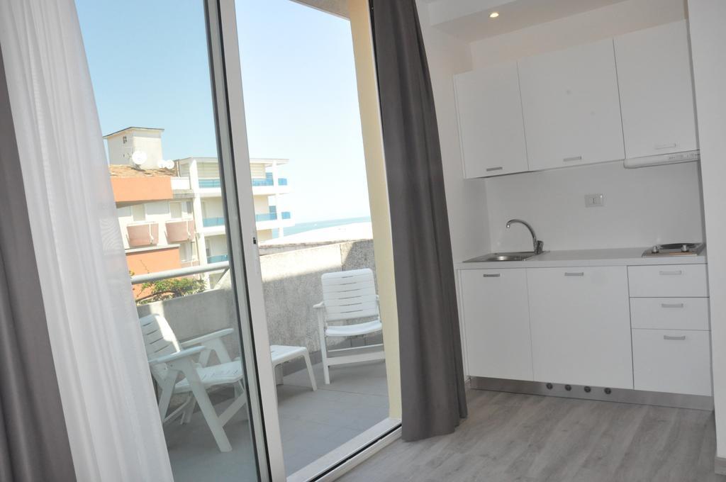 Hotel Thea Bellaria – Igea Marina Kültér fotó